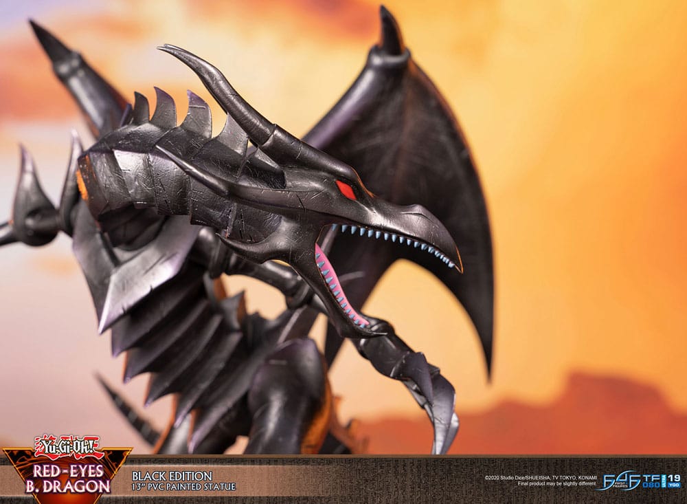 Yu-Gi-Oh! PVC-figur Red-Eyes B. Dragon svart färg 33 cm