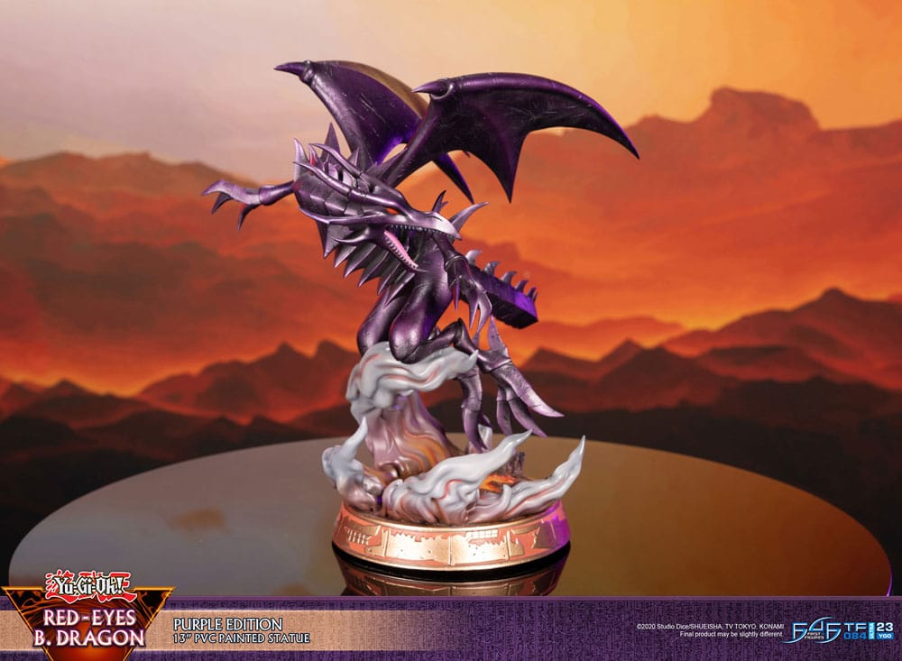 Yu-Gi-Oh! PVC-figur Red-Eyes B. Dragon lila färg 33 cm