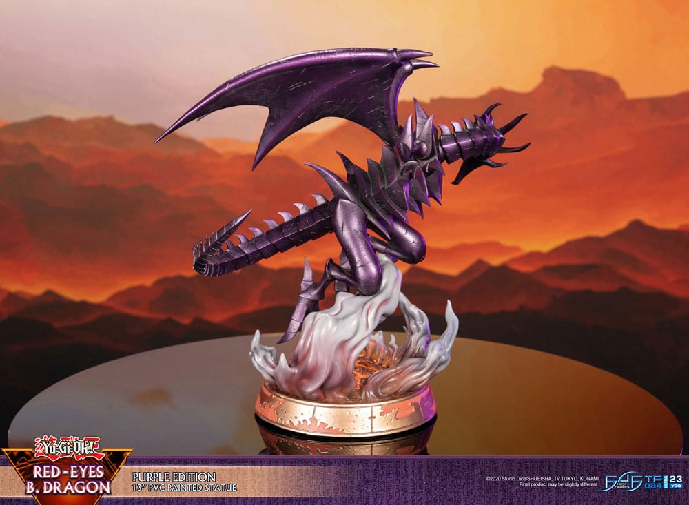 Yu-Gi-Oh! PVC-figur Red-Eyes B. Dragon lila färg 33 cm