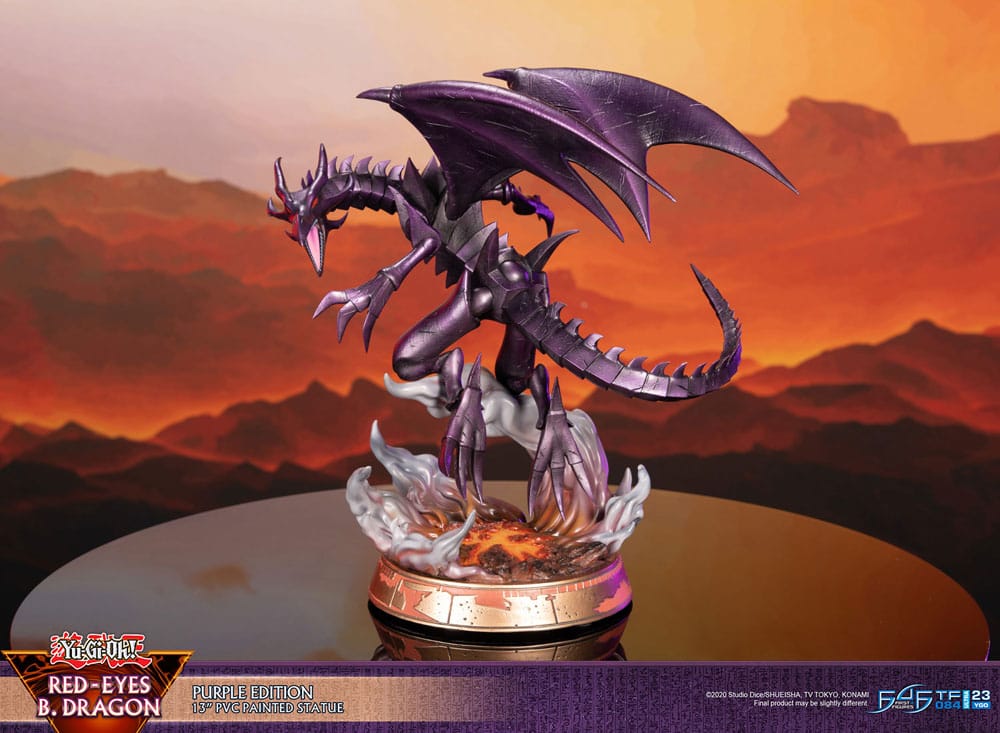 Yu-Gi-Oh! PVC-figur Red-Eyes B. Dragon lila färg 33 cm
