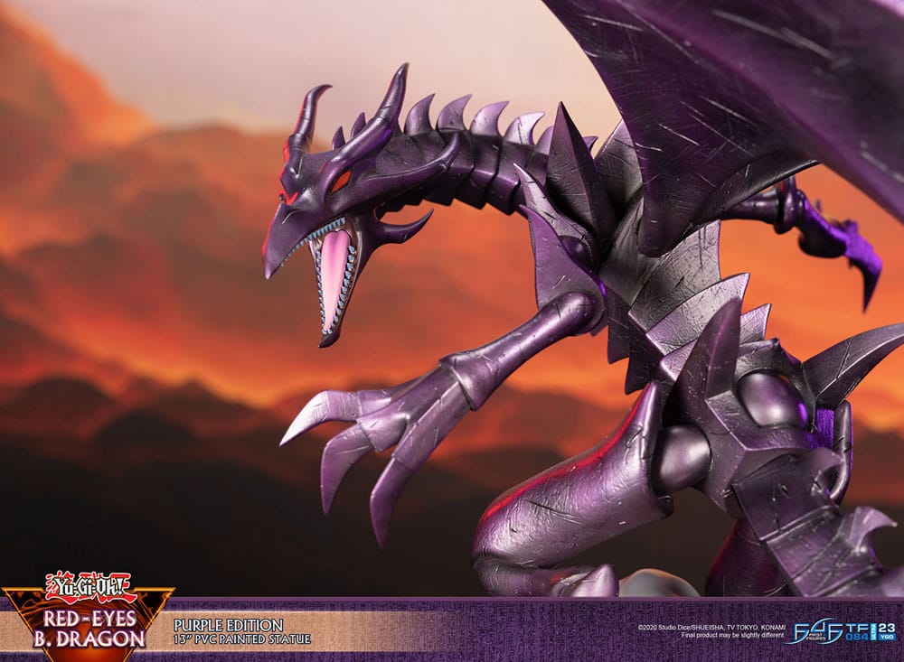 Yu-Gi-Oh! PVC-figur Red-Eyes B. Dragon lila färg 33 cm