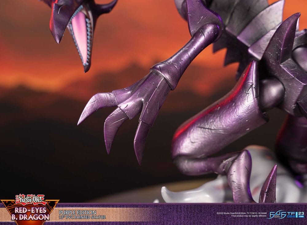 Yu-Gi-Oh! PVC-figur Red-Eyes B. Dragon lila färg 33 cm