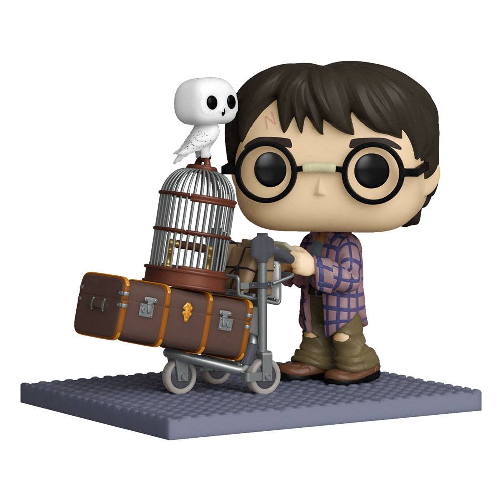 Harry Potter POP! Deluxe Figur Harry Pushing Ryggsäck med Hjul 9 cm Funko