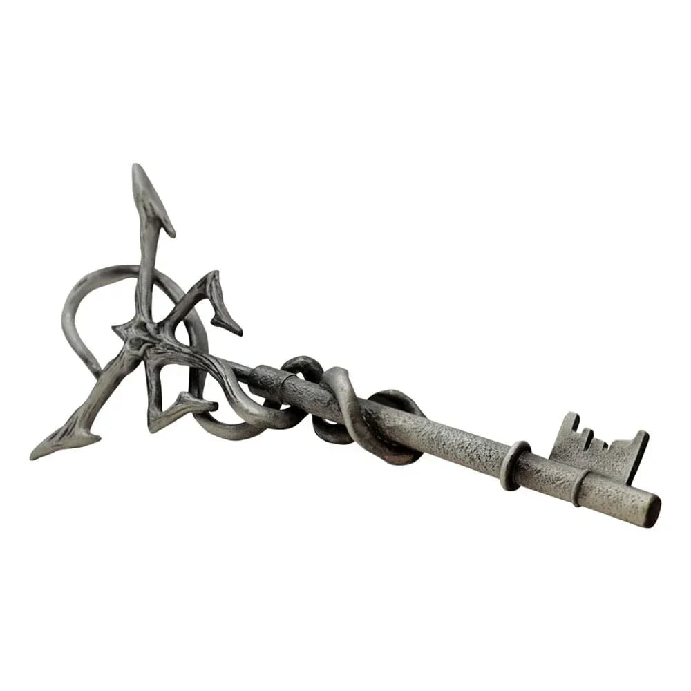 Resident Evil 4 Replica Insignia Key 1/1