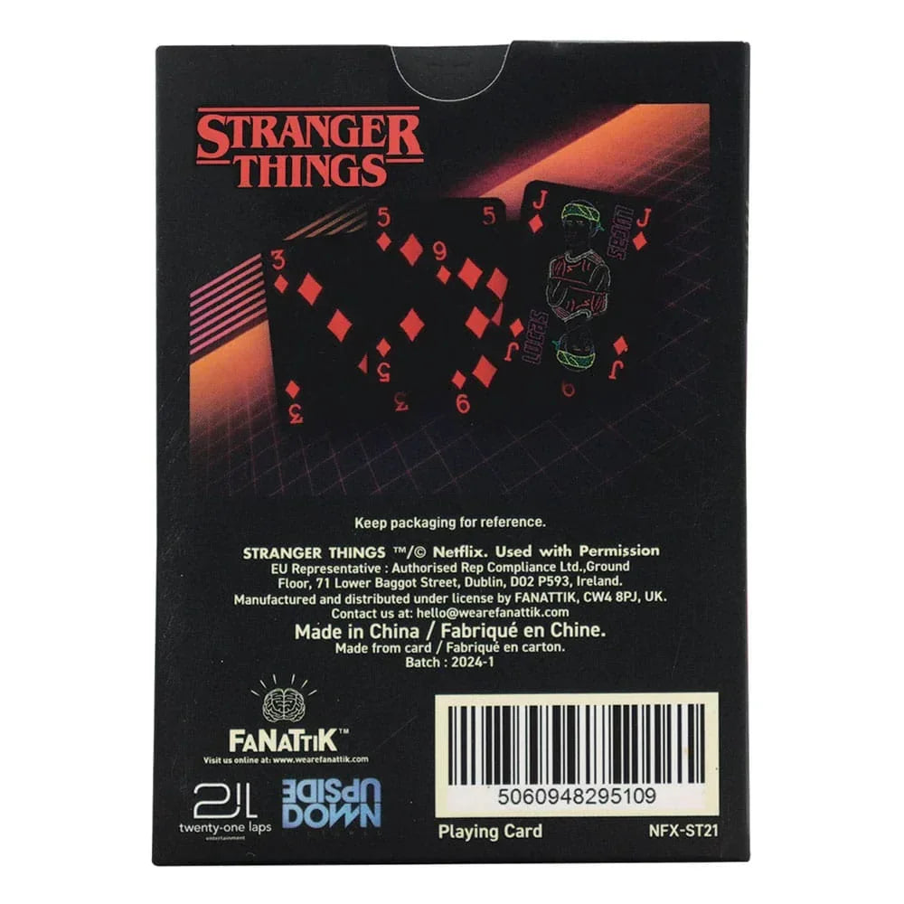 Stranger Things Spelkort Display (12) FaNaTtik