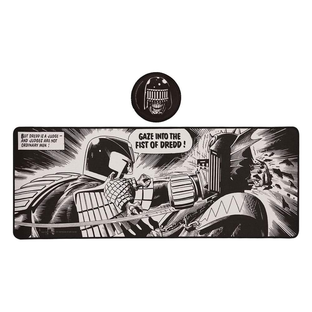 2000 AD Skrivbordsmatta & Underlägg Set - Judge Dredd FaNaTtik