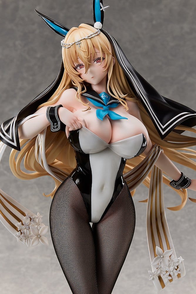 Azur Lane PVC-figur 1/4 Implacable: Kaninversion, 46 cm