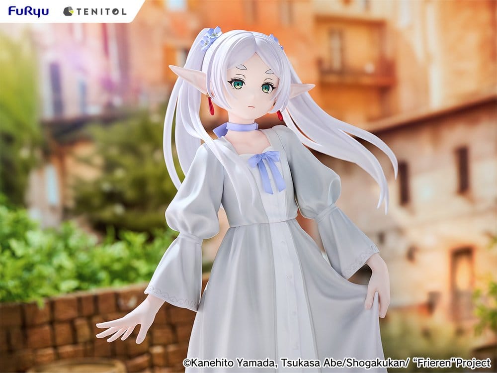 Frieren: Beyond Journey's End Tenitol Tall PVC Figure Frieren Classical dress Ver. 28 cm