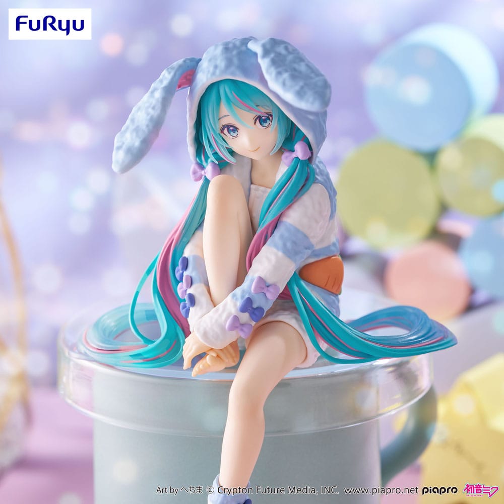 Hatsune Miku Noodle Stopper PVC Figur med Kaninöron i Blå Färg – 14 cm Furyu