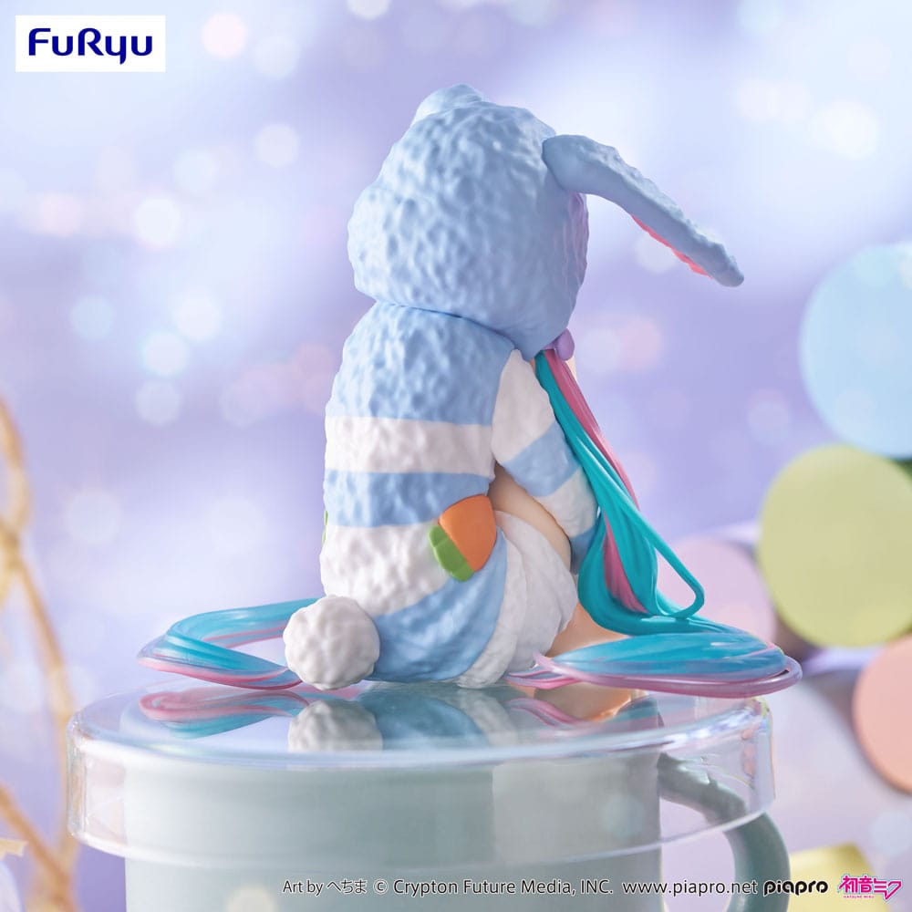Hatsune Miku Noodle Stopper PVC Figur med Kaninöron i Blå Färg – 14 cm Furyu