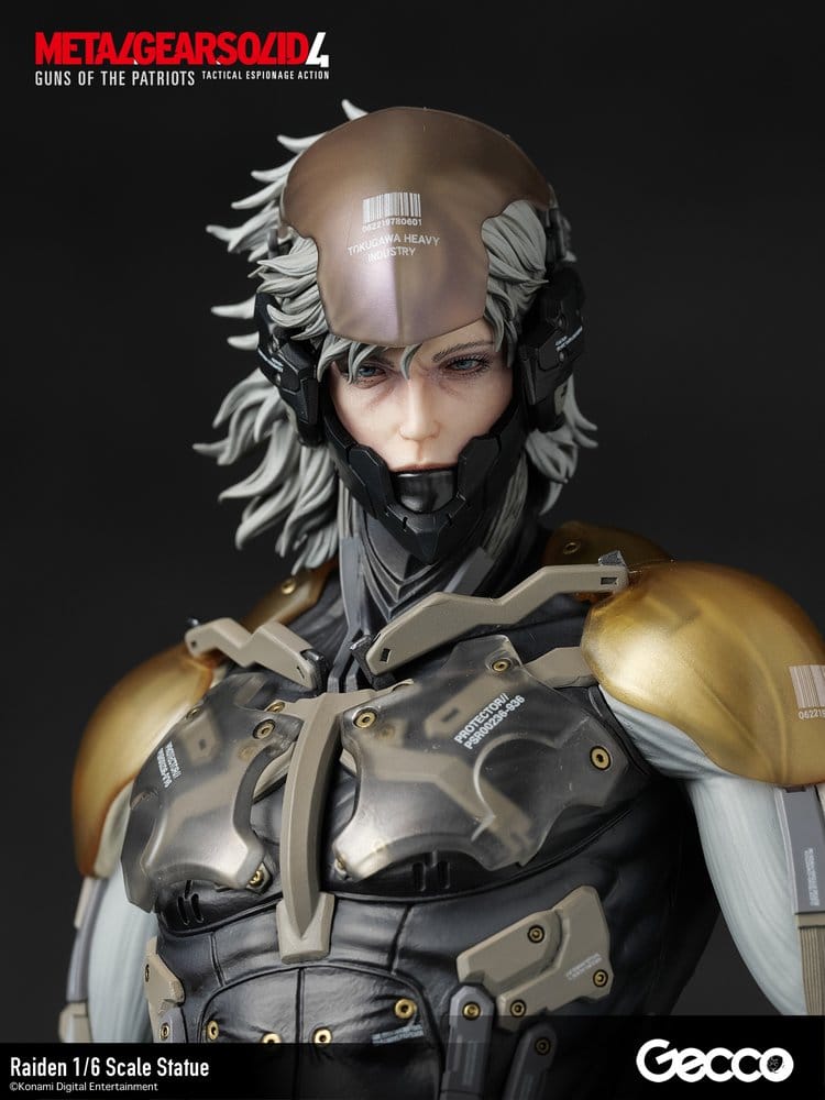 Metal Gear Solid 4 Guns of the Patriots Figure 1/6 Raiden 32 cm