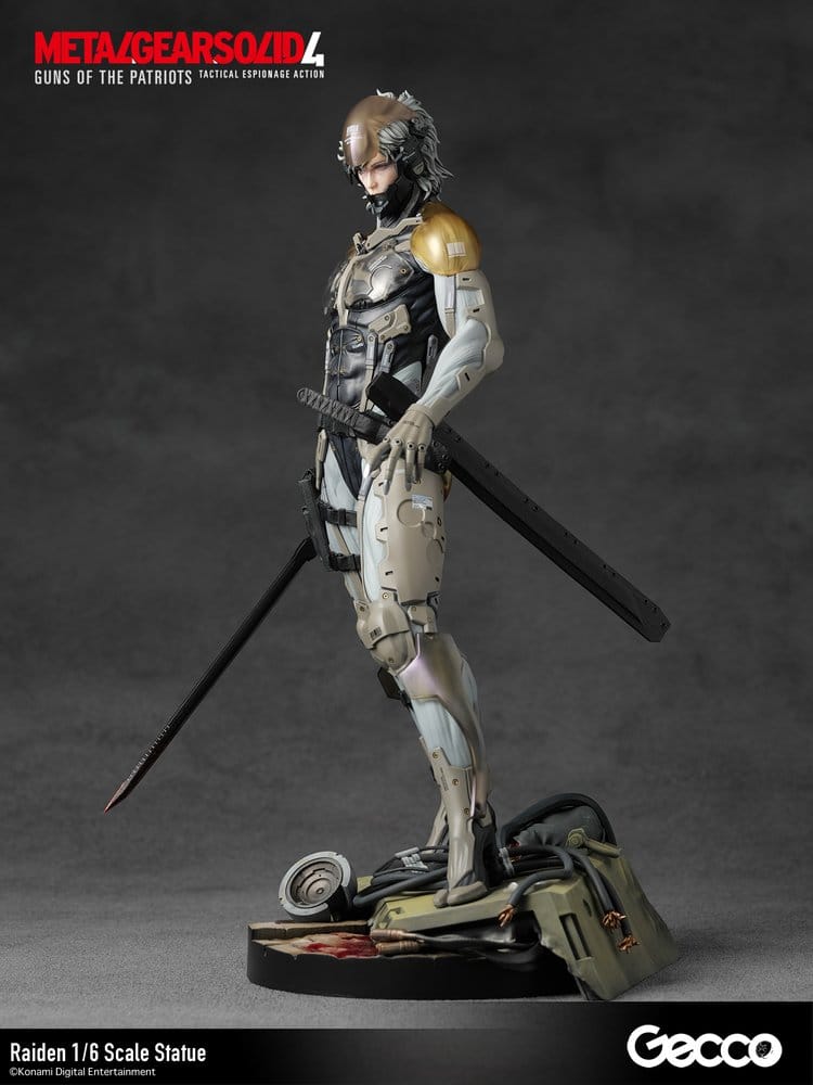 Metal Gear Solid 4 Guns of the Patriots Figure 1/6 Raiden 32 cm