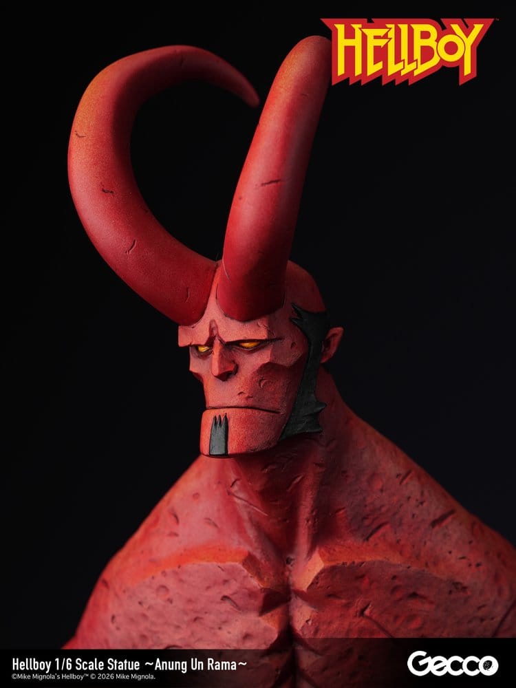 Hellboy PVC-figur i skala 1/6 – Anung Un Rama, 39 cm