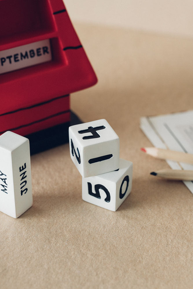 Peanuts 3D evig Kalender Snoopy Hundhus Grupo Erik