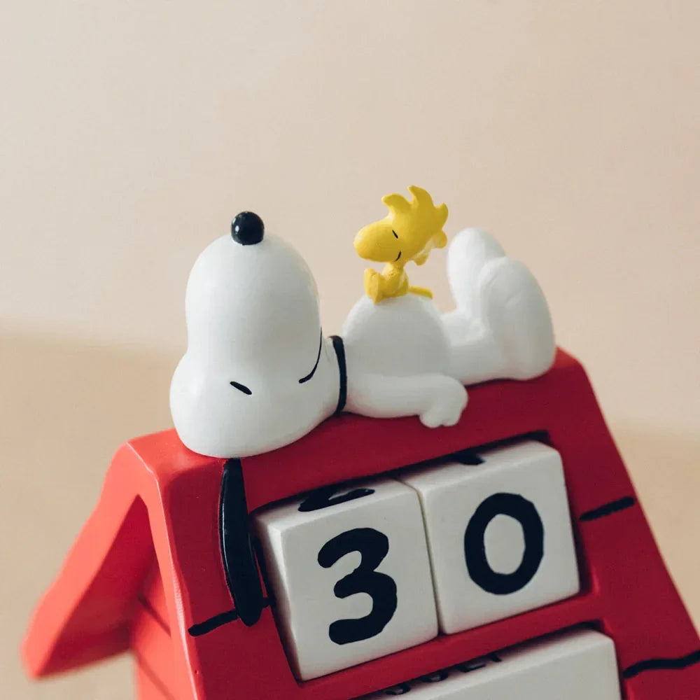 Peanuts 3D evig Kalender Snoopy Hundhus Grupo Erik