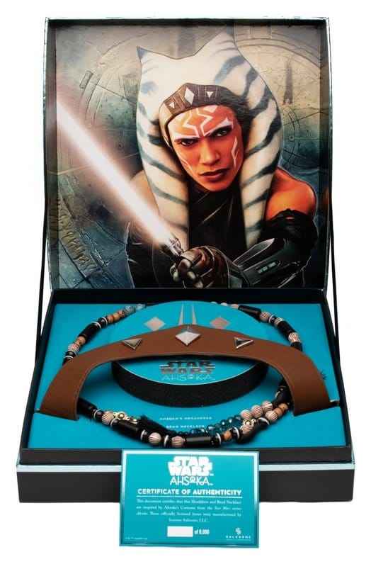 Star Wars: Replica av Ahsoka Tano pannband och bälte med pärlor