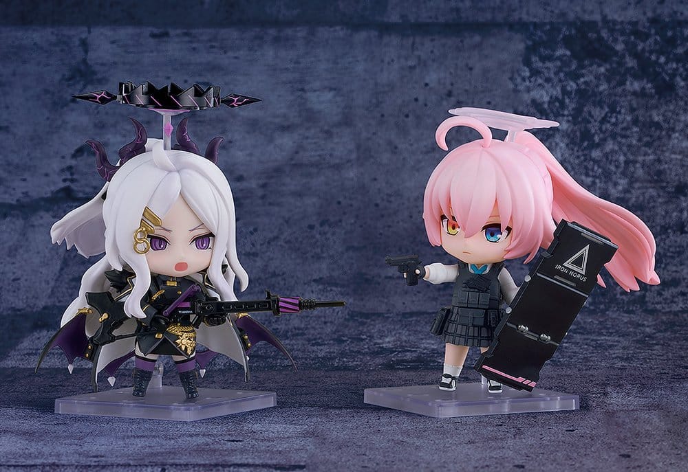 Blue Archive Nendoroid-actionfigur Hoshino Takanashi (Beväpnad) 10 cm