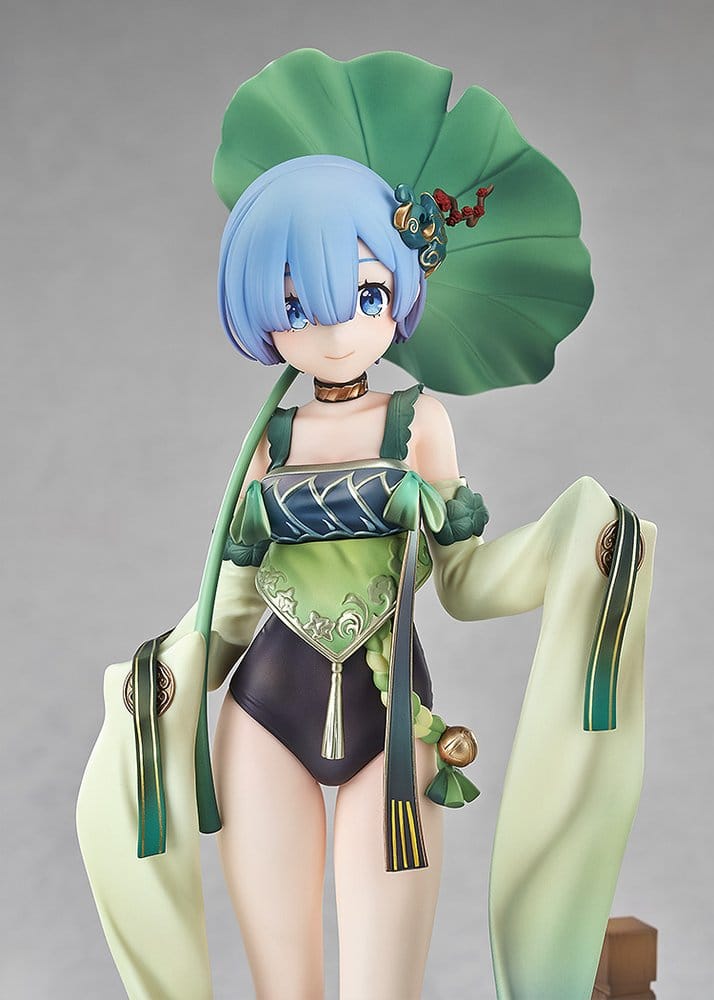 Re:ZERO -Starting Life in Another World- Figur 1/7 Rem: Andningspaus i Trädgården Version 26 cm