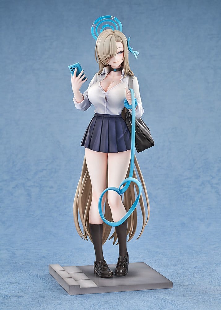 Blue Archive PVC Figure 1/7 Asuna (School): Memorial Lobby Version, 26 cm