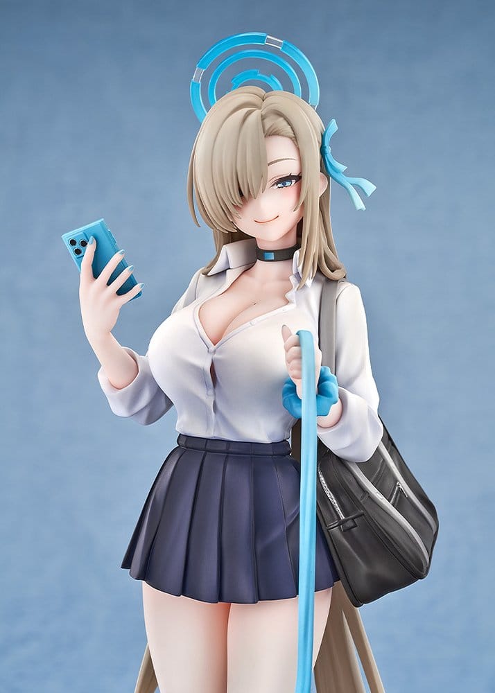 Blue Archive PVC Figure 1/7 Asuna (School): Memorial Lobby Version, 26 cm