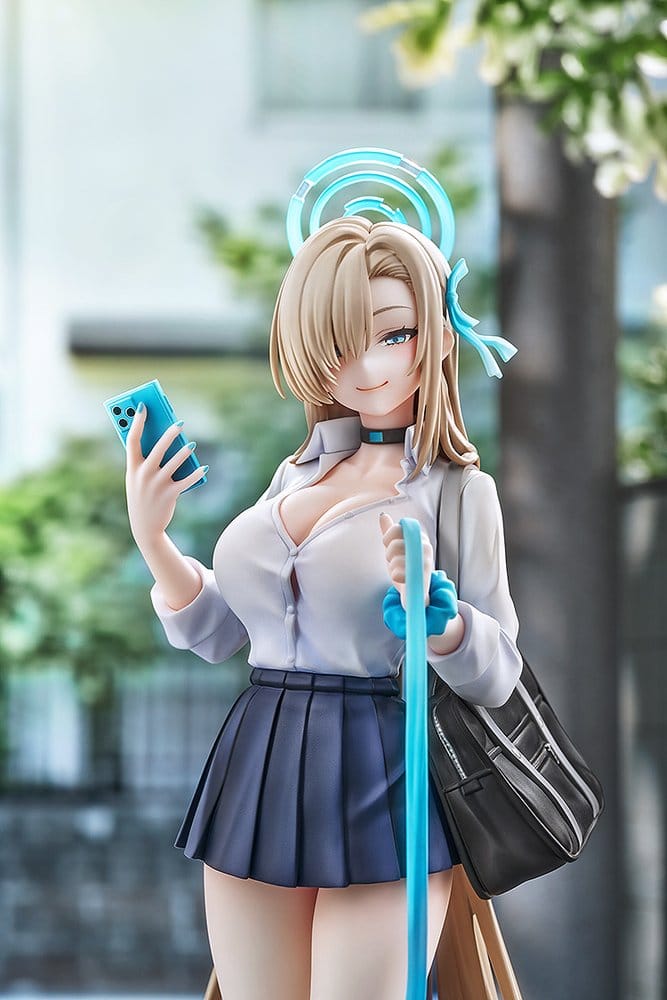 Blue Archive PVC Figure 1/7 Asuna (School): Memorial Lobby Version, 26 cm