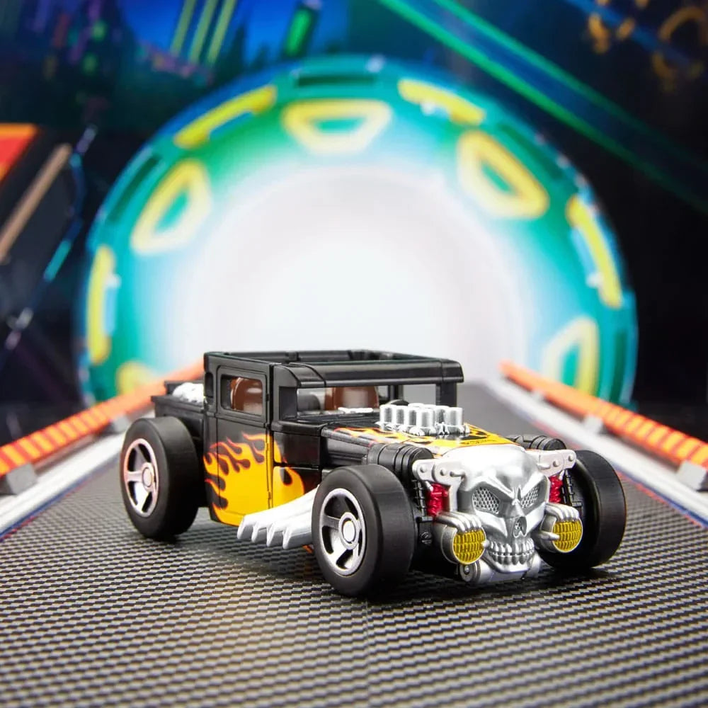 Hot Wheels x Transformers Action Figur Bone Shaker 12 cm Hasbro