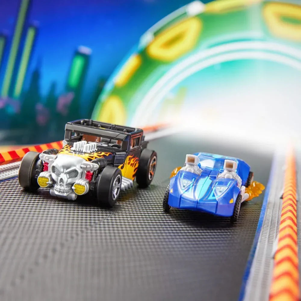 Hot Wheels x Transformers Action Figur Bone Shaker 12 cm Hasbro