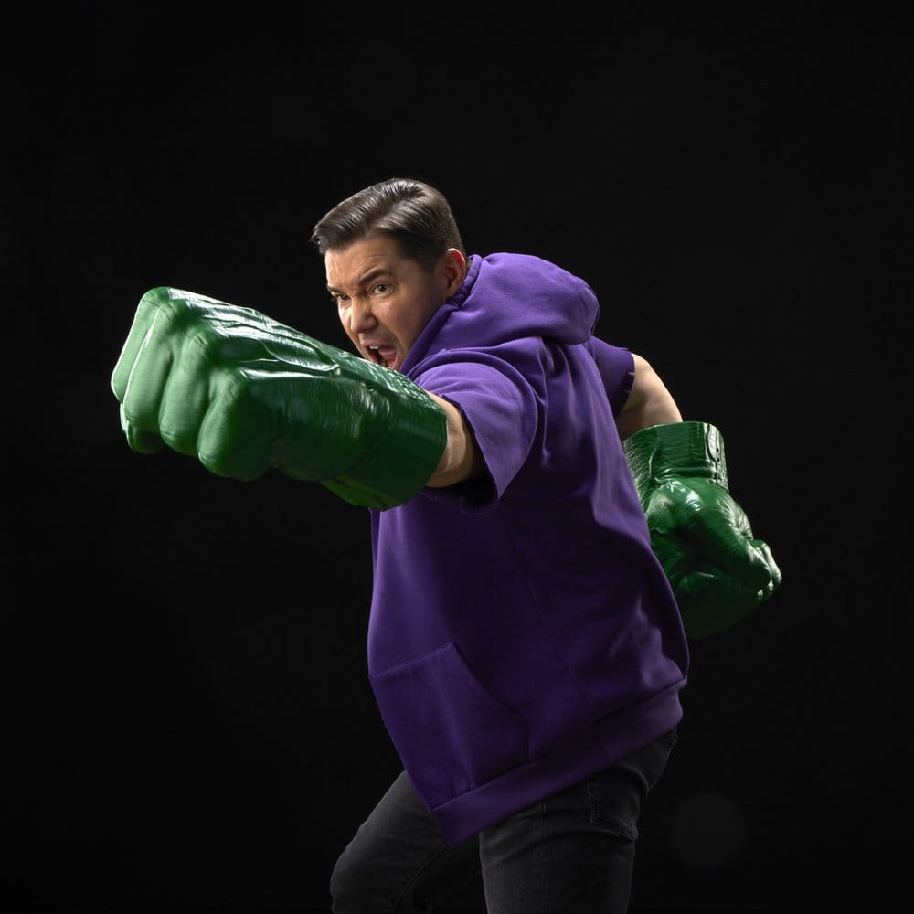 The Incredible Hulk Marvel Legends Premium Rollspelsnävar i Skala 1:1 med Elektroniska Ljud och Effekter