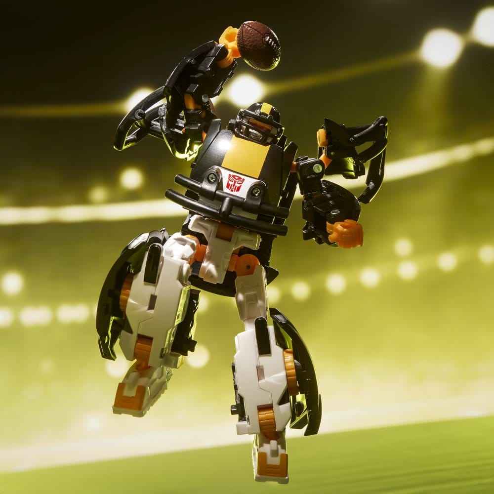 Transformers x NFL Actionfigur Pittsburgh Steelers: Steelsmash 14 cm