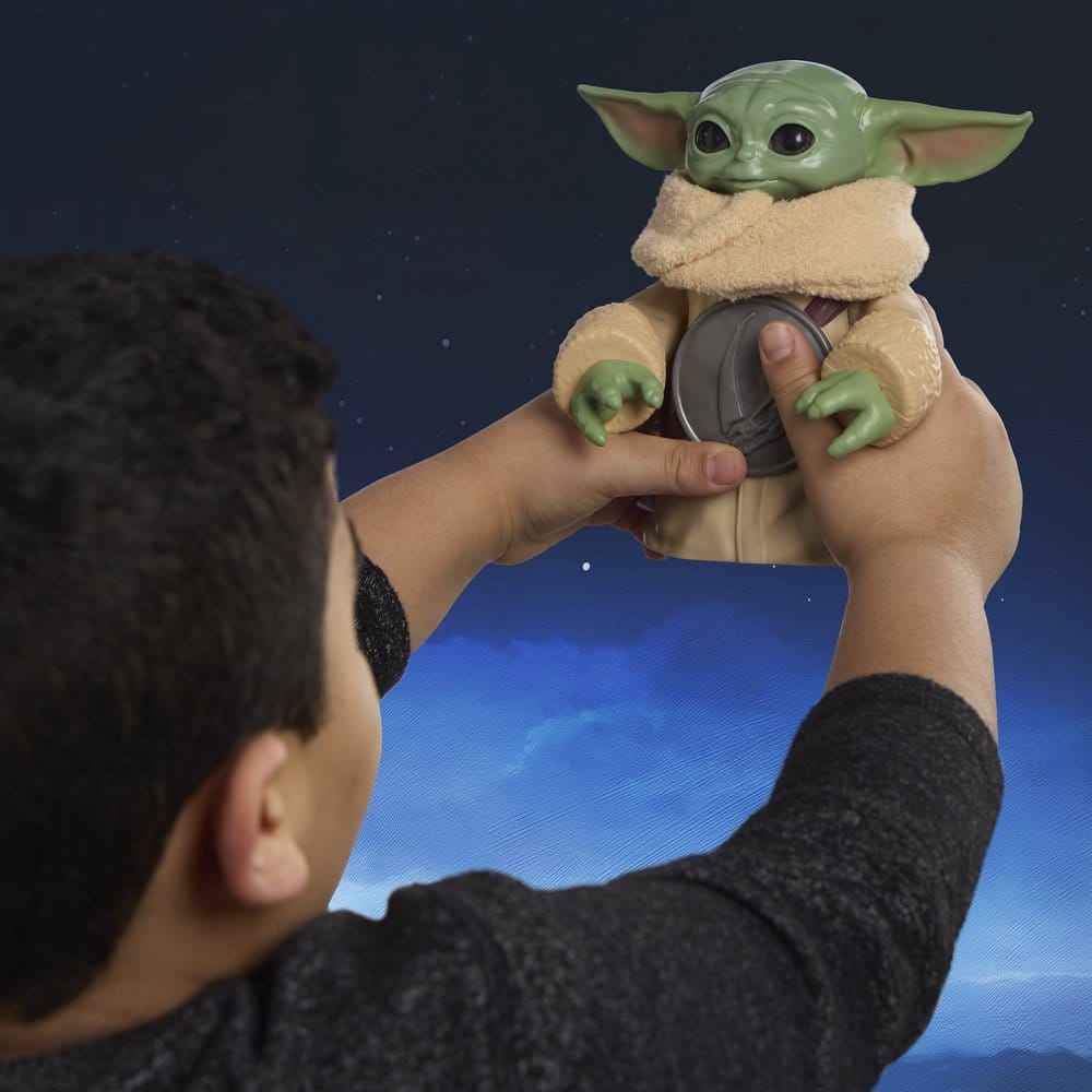 Star Wars: The Mandalorian & Grogu Elektronisk Actionfigur Huggin' Grogu & Anzellan 17 cm