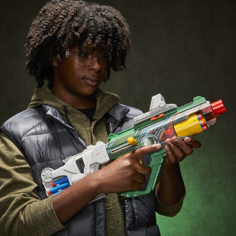 Avengers: Doomsday NERF Dart Blaster Doctor Doom