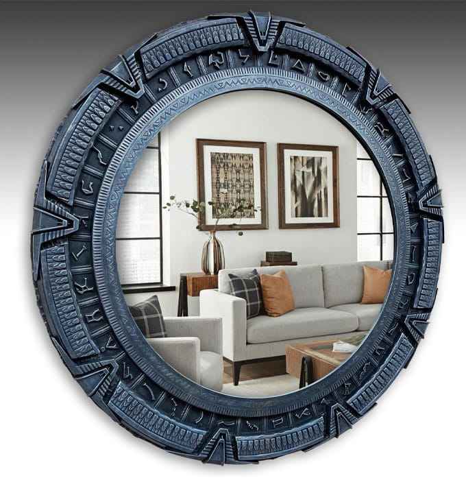 Stargate Väggspegel 50 cm - Officiellt Licensierad och Handmålad Limited Edition