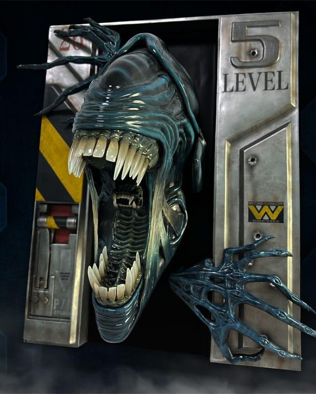 Aliens Väggskulptur 1/2 Alien Queen 51 x 41 x 25 cm Hollywood Collectibles Group