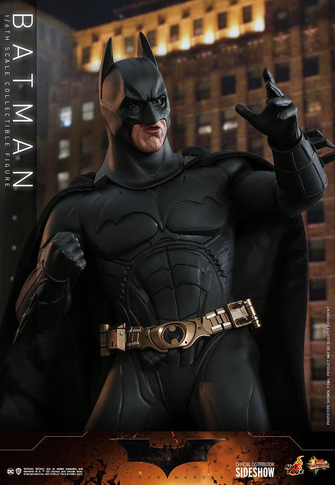 Batman Begins Movie Masterpiece Action Figure 1/6 – Hot Toys Exclusive Hot Toys