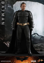 Batman Begins Movie Masterpiece Action Figure 1/6 – Hot Toys Exclusive Hot Toys