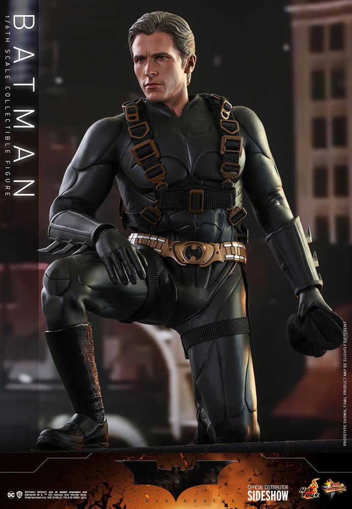 Batman Begins Movie Masterpiece Action Figure 1/6 – Hot Toys Exclusive Hot Toys
