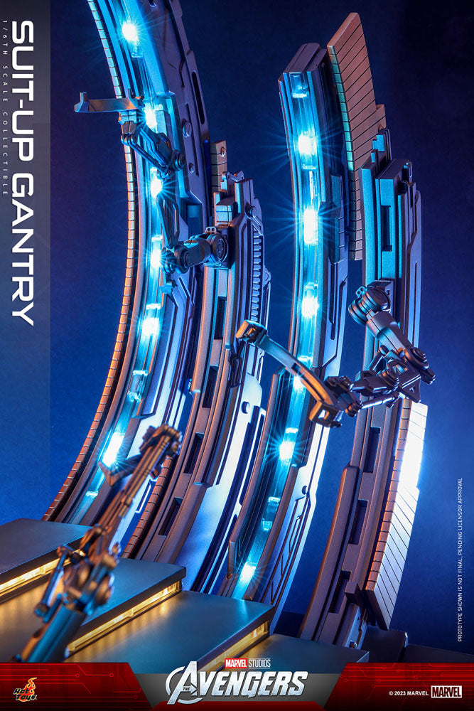 Marvel's Avengers Iron Man Suit-Up Gantry Hot Toys