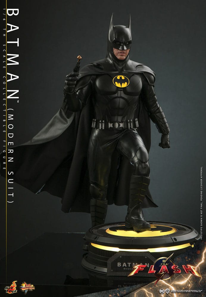 The Flash Movie Masterpiece Action Figur 1/6 Batman (Modern Suit) 30 cm Hot Toys