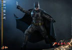 The Flash Film Mästverk Actionfigur med Fordon 1/6 Batman & Batcycle Set 30 cm Hot Toys