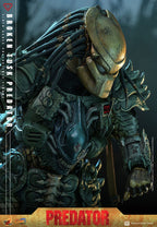 Alien vs. Predator Comic Masterpiece Action Figur 1/6 Broken Tusk Predator 35 cm Hot Toys