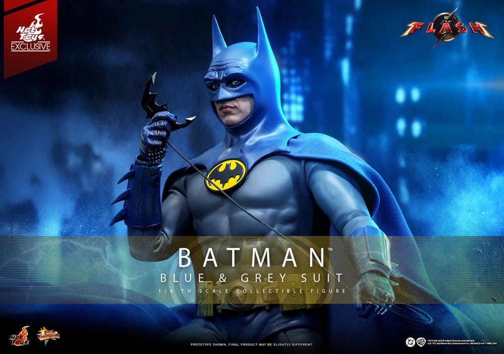 The Flash Movie Masterpiece Action Figur 1/6 Batman (Blue & Grey Suit) Limited Edition Hot Toys Exclusive 30 cm