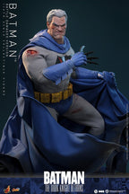 Batman: The Dark Knight Returns Comic Masterpiece Action Figur 1/6 Batman (Battle Damaged Version) 32 cm