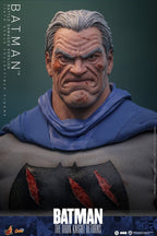 Batman: The Dark Knight Returns Comic Masterpiece Action Figur 1/6 Batman (Battle Damaged Version) 32 cm