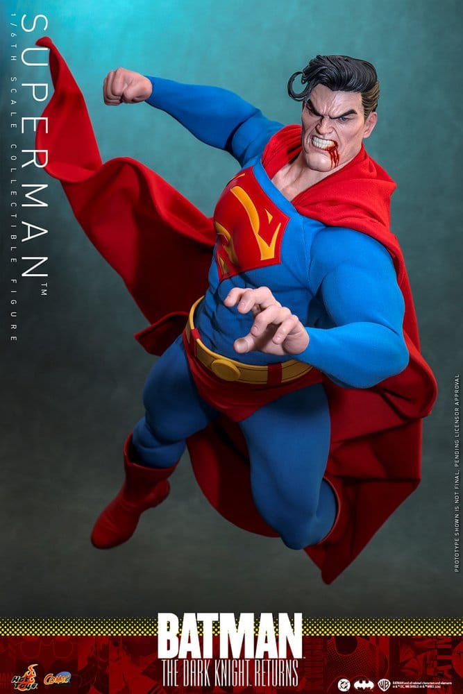Batman: The Dark Knight Returns Comic Masterpiece Action Figur 1/6 Superman 34 cm