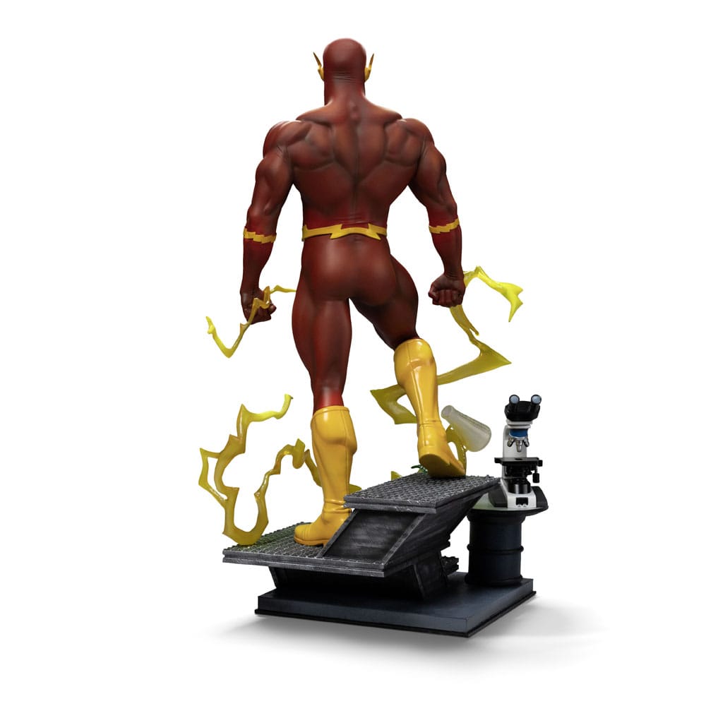 DC Comics Legacy Replica Figur 1/4 Flash 54 cm