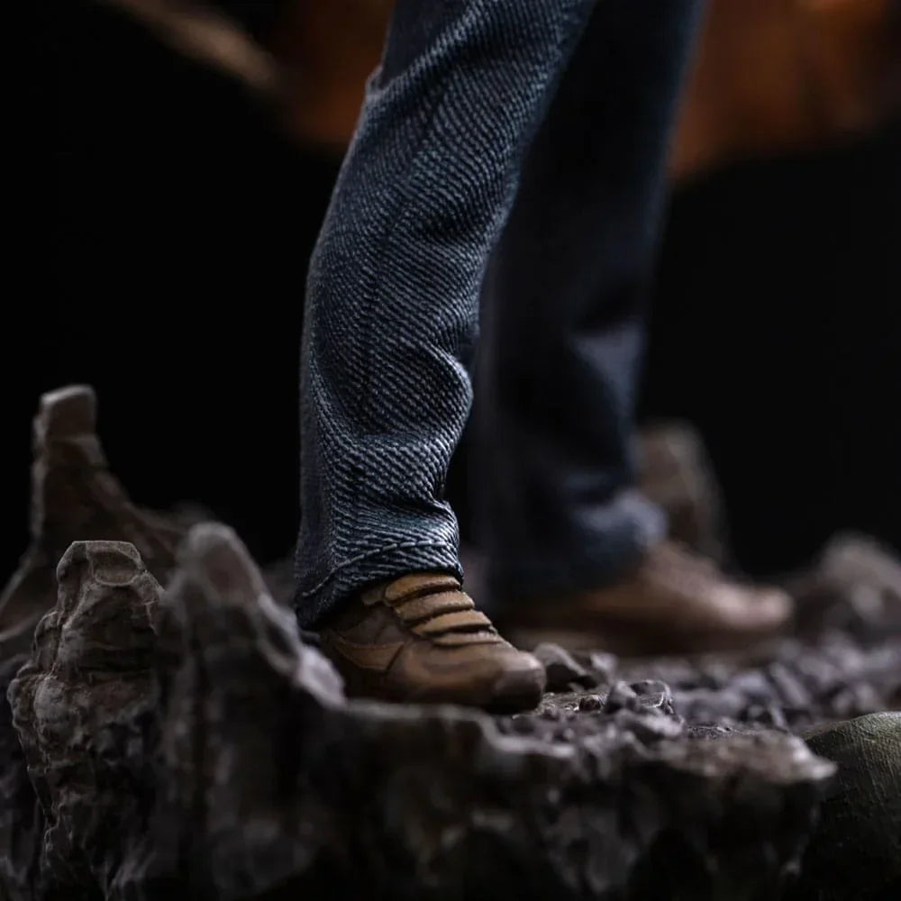 The Goonies Art Scale Figur 1/10 Mikey Walsh (40-årsjubileum) 21 cm Iron Studios
