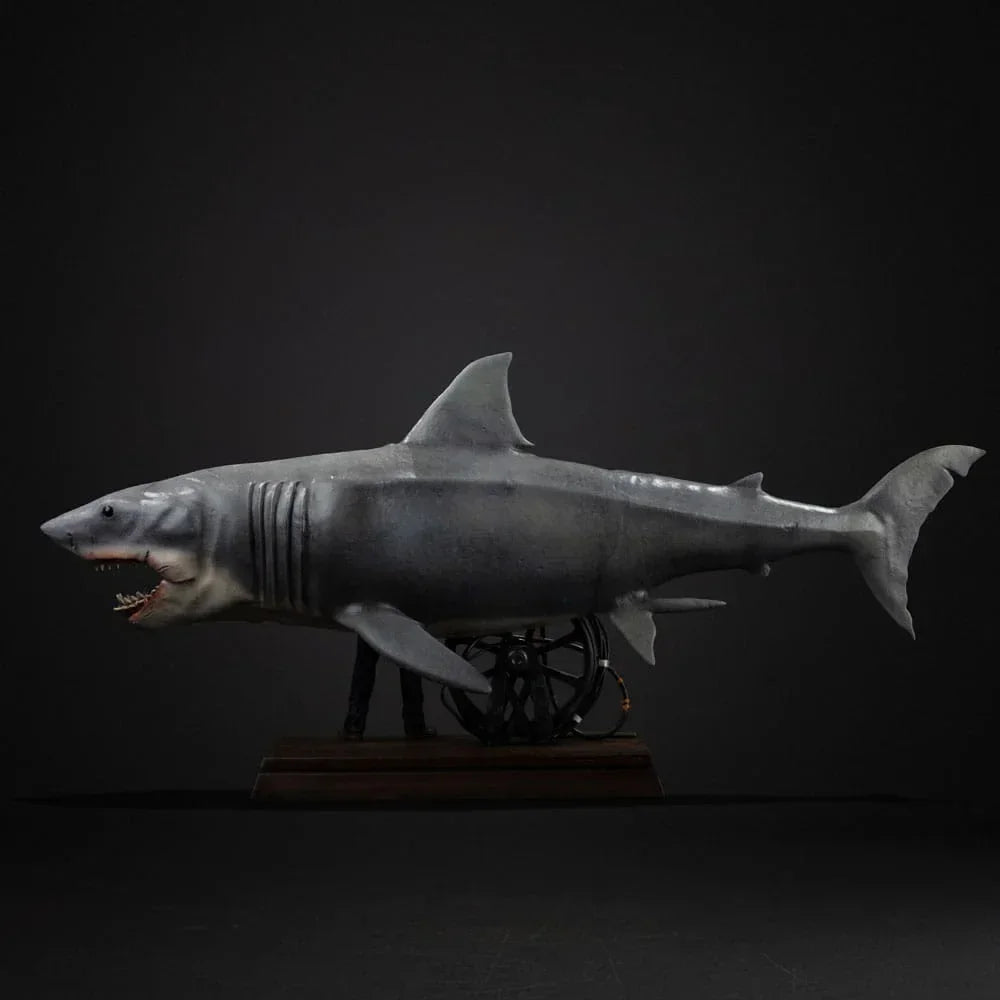 Jaws Deluxe Art Scale Figur 1/10 Steven Spielberg Jaws 50-årsjubileum 27 cm Iron Studios