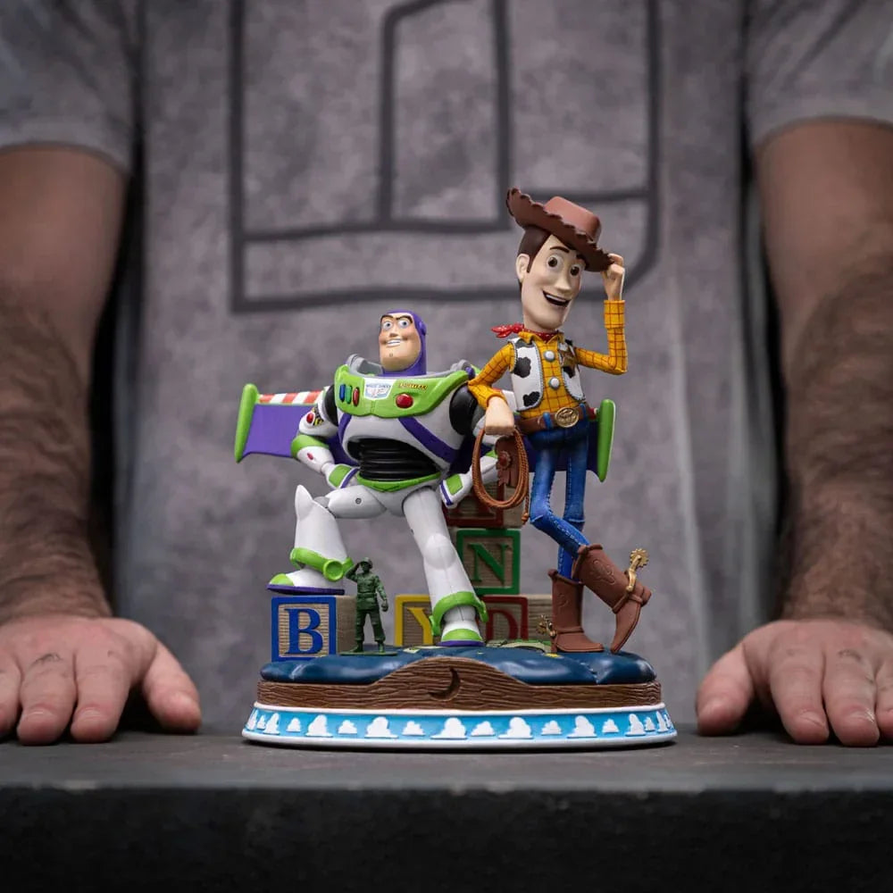 Toy Story Deluxe Art Scale Figur 1/10 Buzz & Woody 38 cm Iron Studios