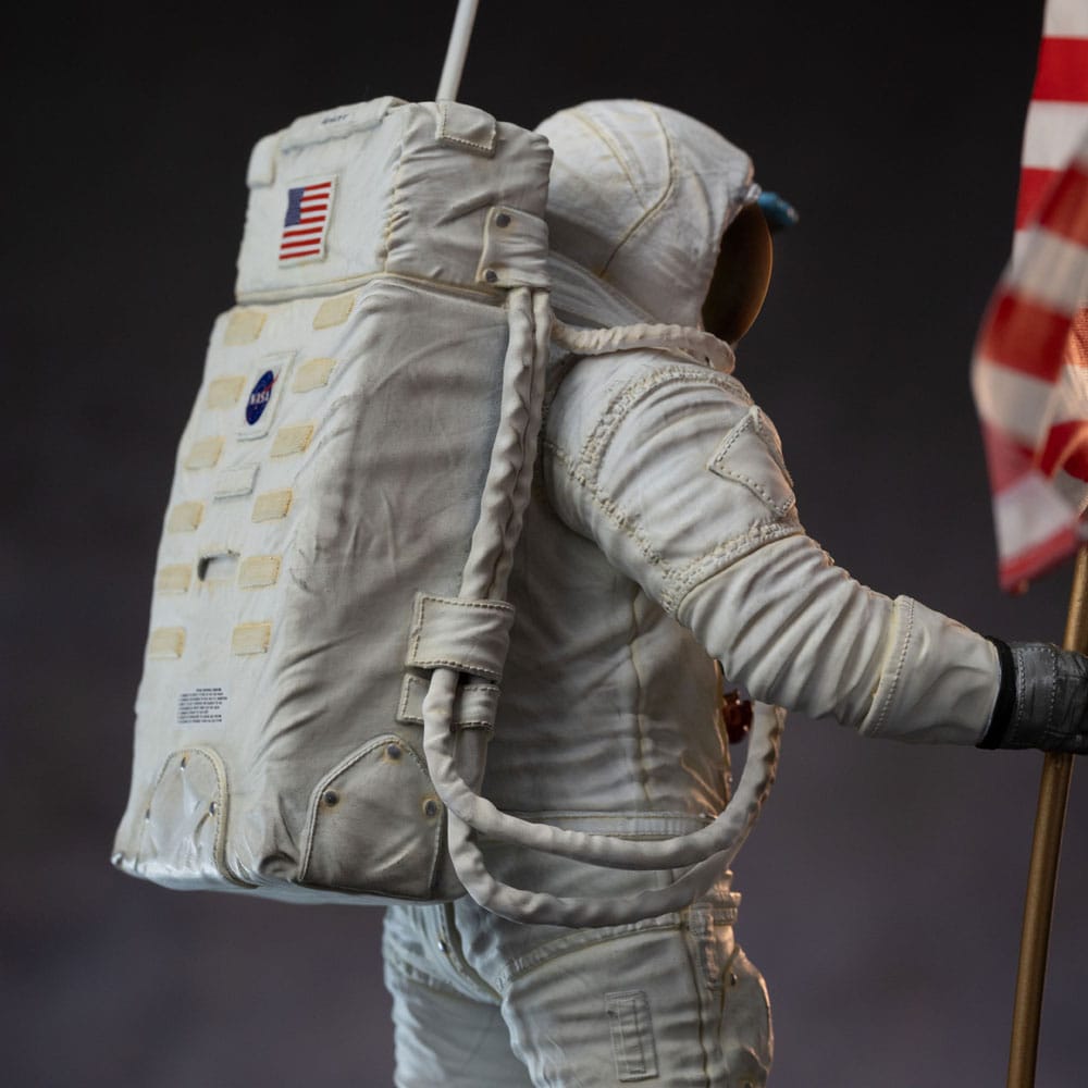 NASA Art Scale Figur 1/10 Apollo 11 Astronaut 23 cm Iron Studios