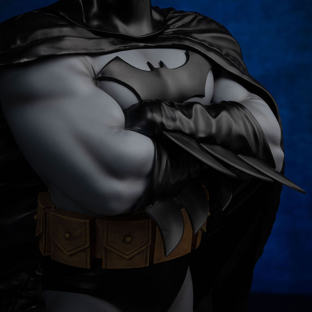 DC Comics Legacy Replica Figur 1/4 Batman DC Trinity 60 cm